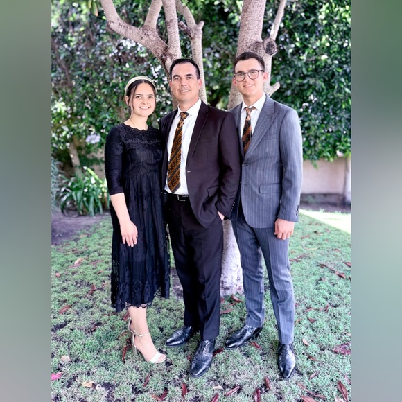 Meet your Posher - Picture 6 of 8